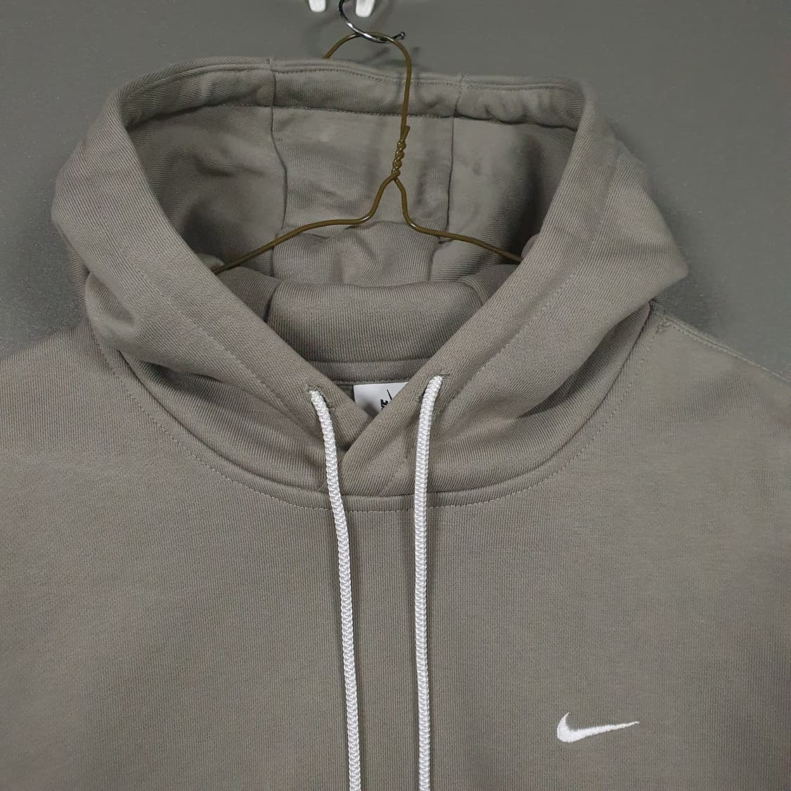 M) 나이키 NRG 신형 21fw 솔로 스우시 플리스 후드티 라이트 아미 상품이미지5