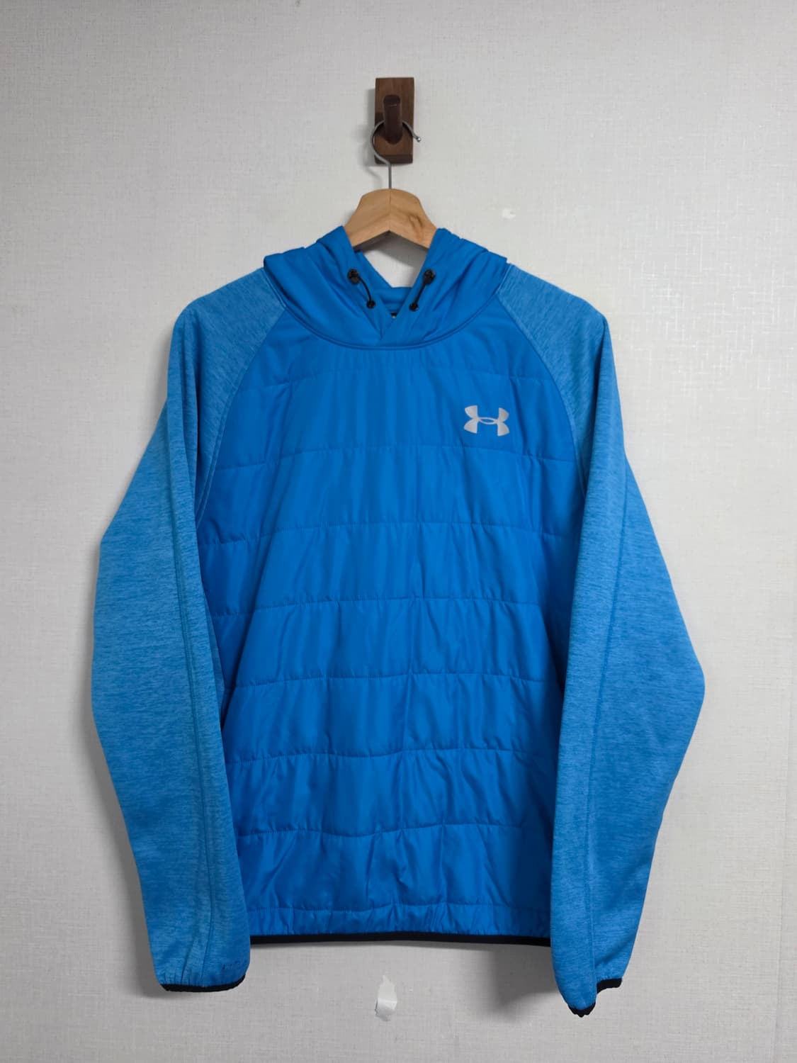 언더아머 하이브리드 패딩 기모 후드티 M 상품이미지1