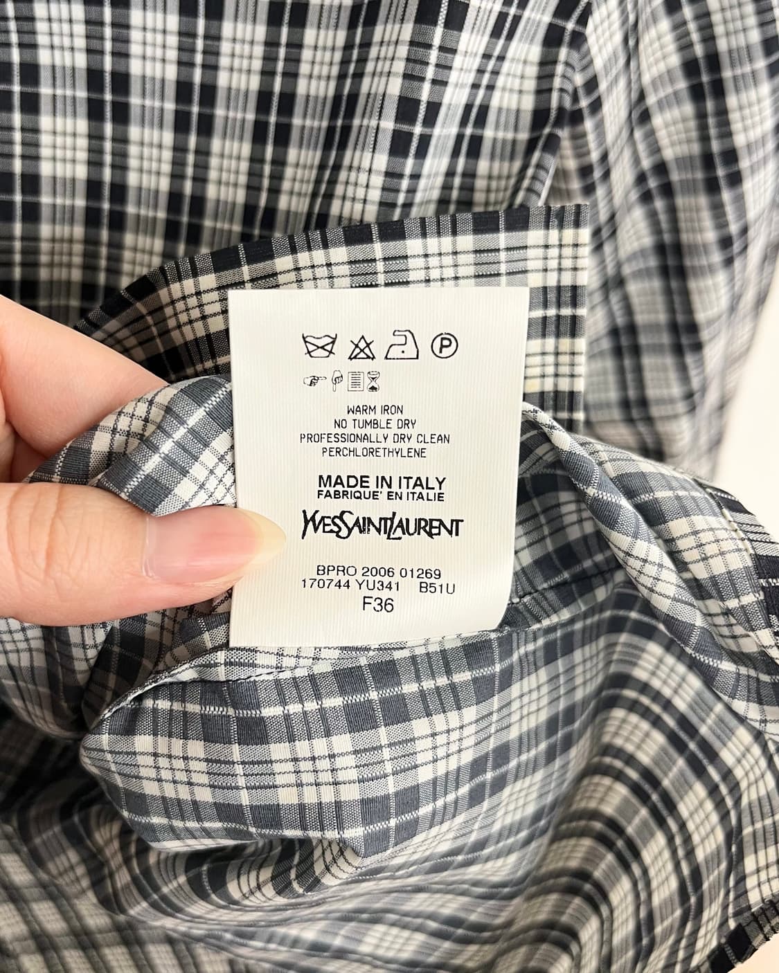 입생로랑 블랙 앤 화이트 체커드 셔츠 상품이미지9