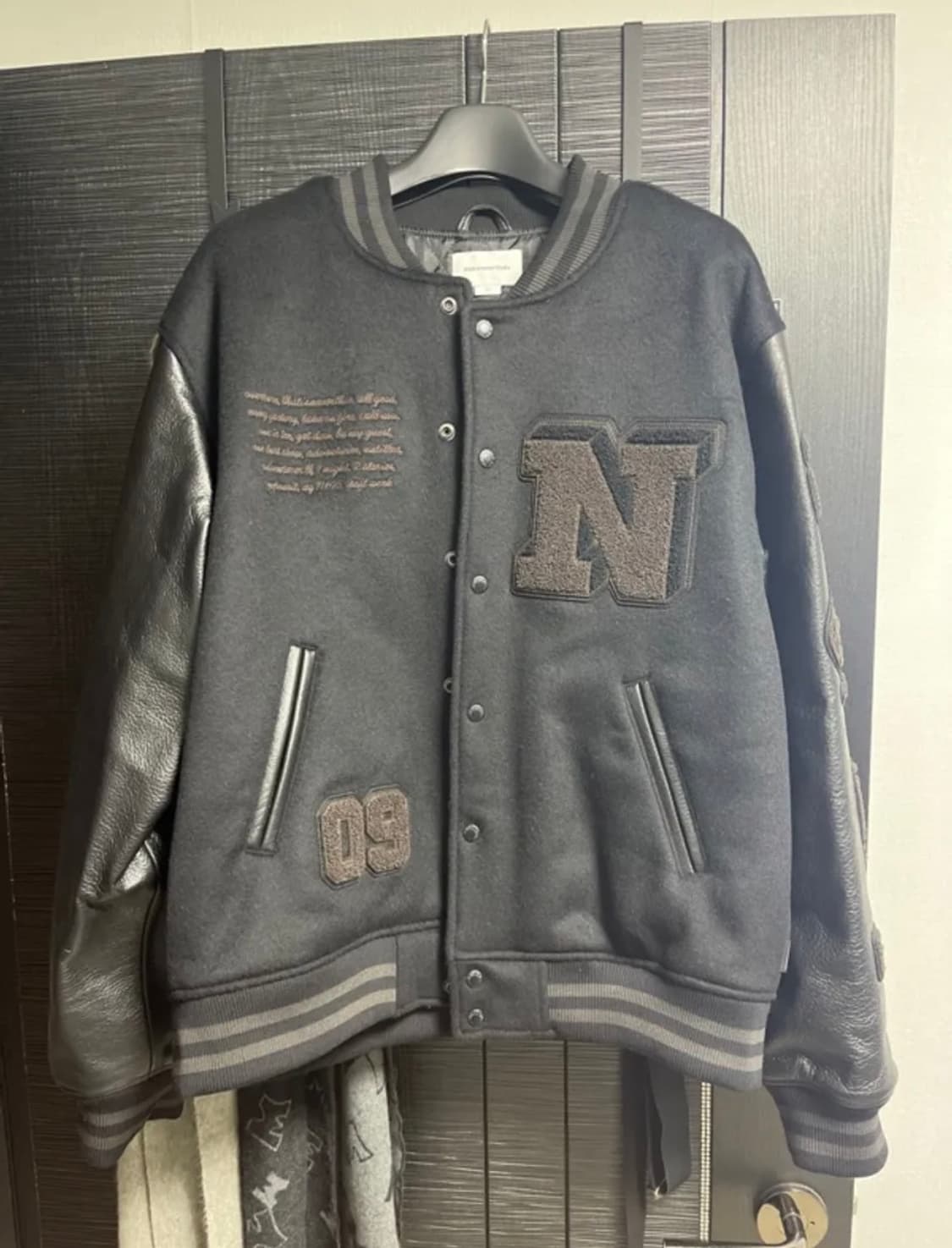 Records Varsity Jacket Black 상품이미지2