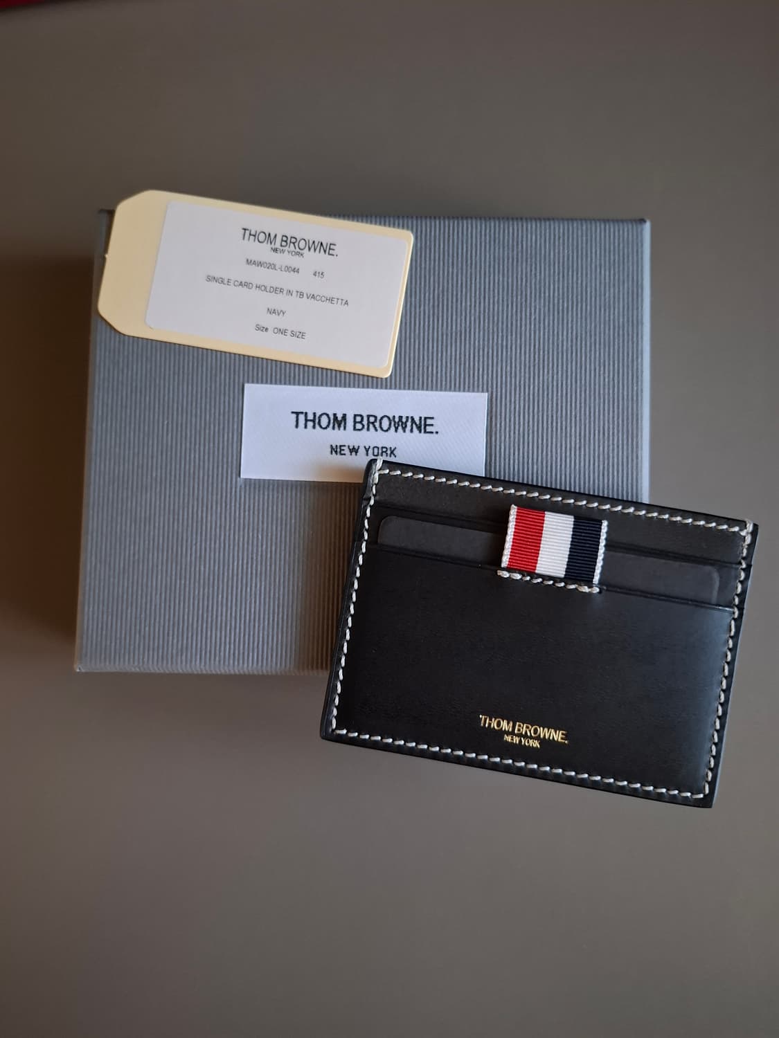 톰브라운 바케타 레더 싱글 카드지갑 상품이미지1