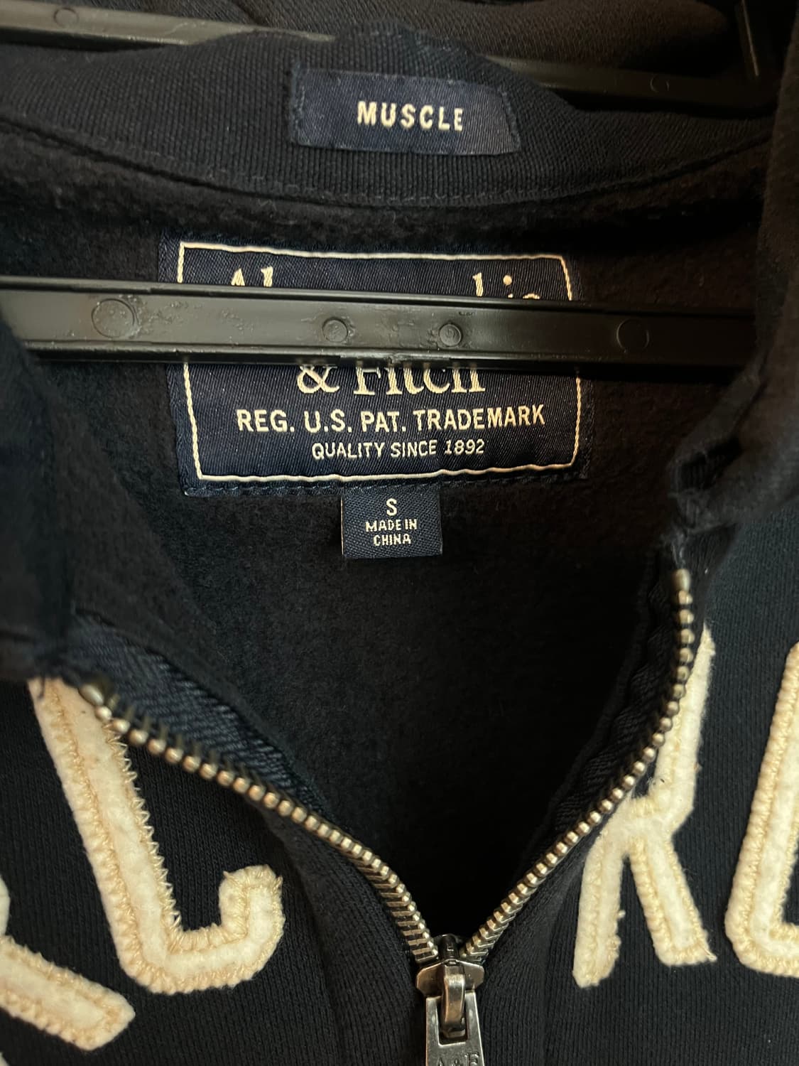 아베크롬비 스펠로고 후드집업 [S] 상품이미지4