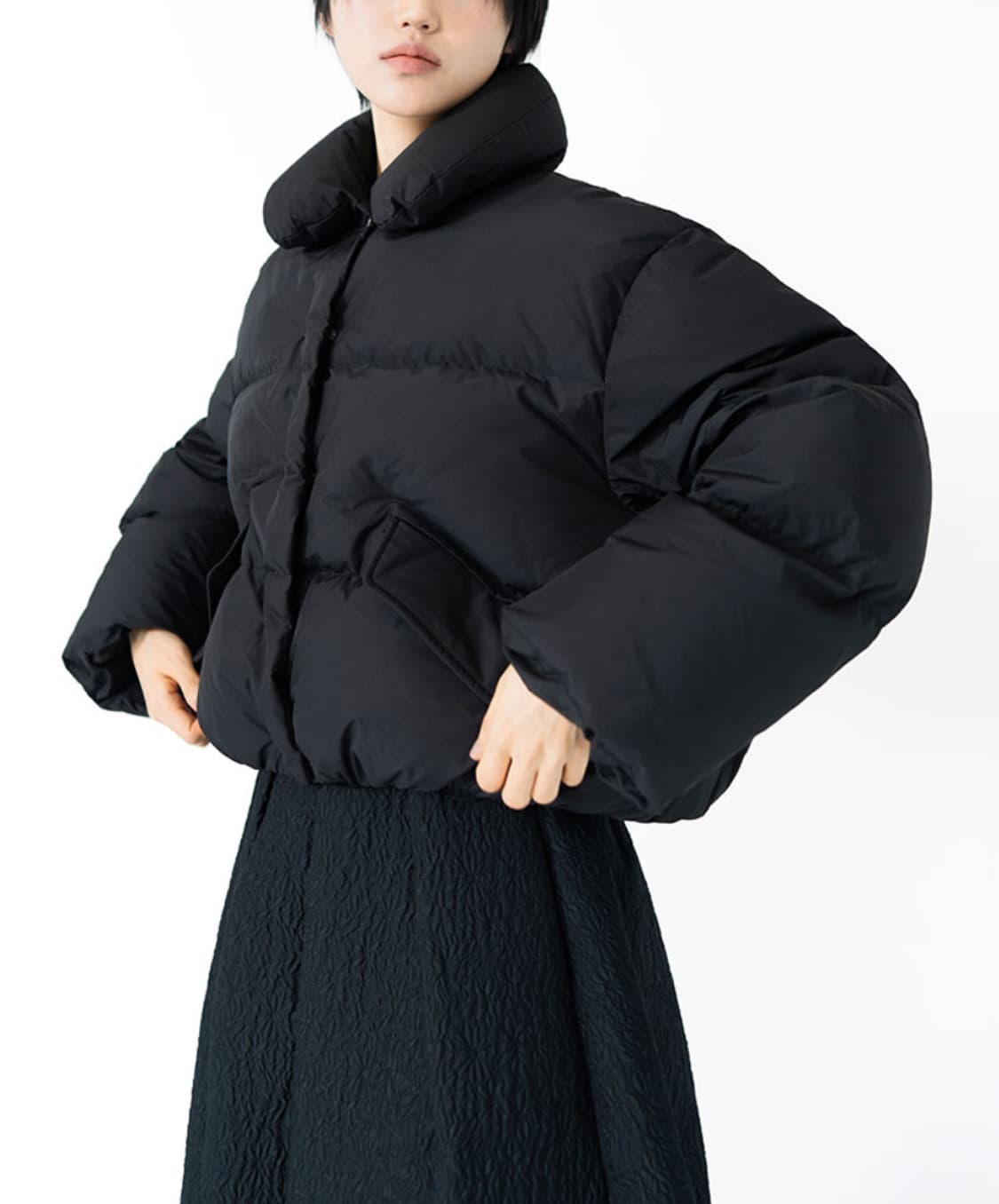 유노이아 플랩 포켓 구스다운 재킷 블랙 패딩 상품이미지2