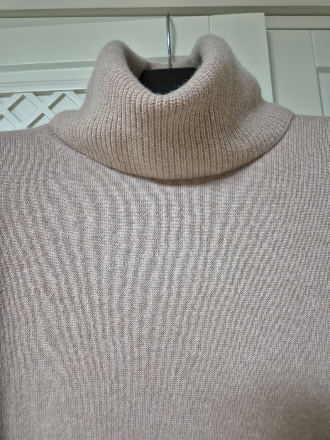 유니클로 캐시미어100% 터틀넥 니트 상품이미지6