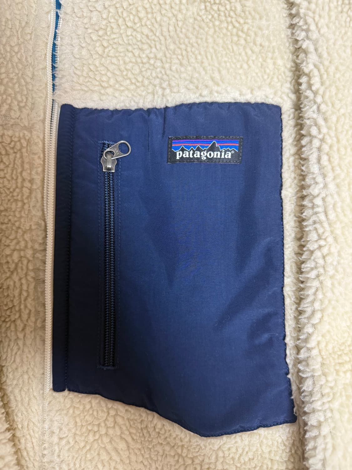 [당일출고,L사이즈] 파타고니아 레트로 플리스 내추럴 후리스 상품이미지2