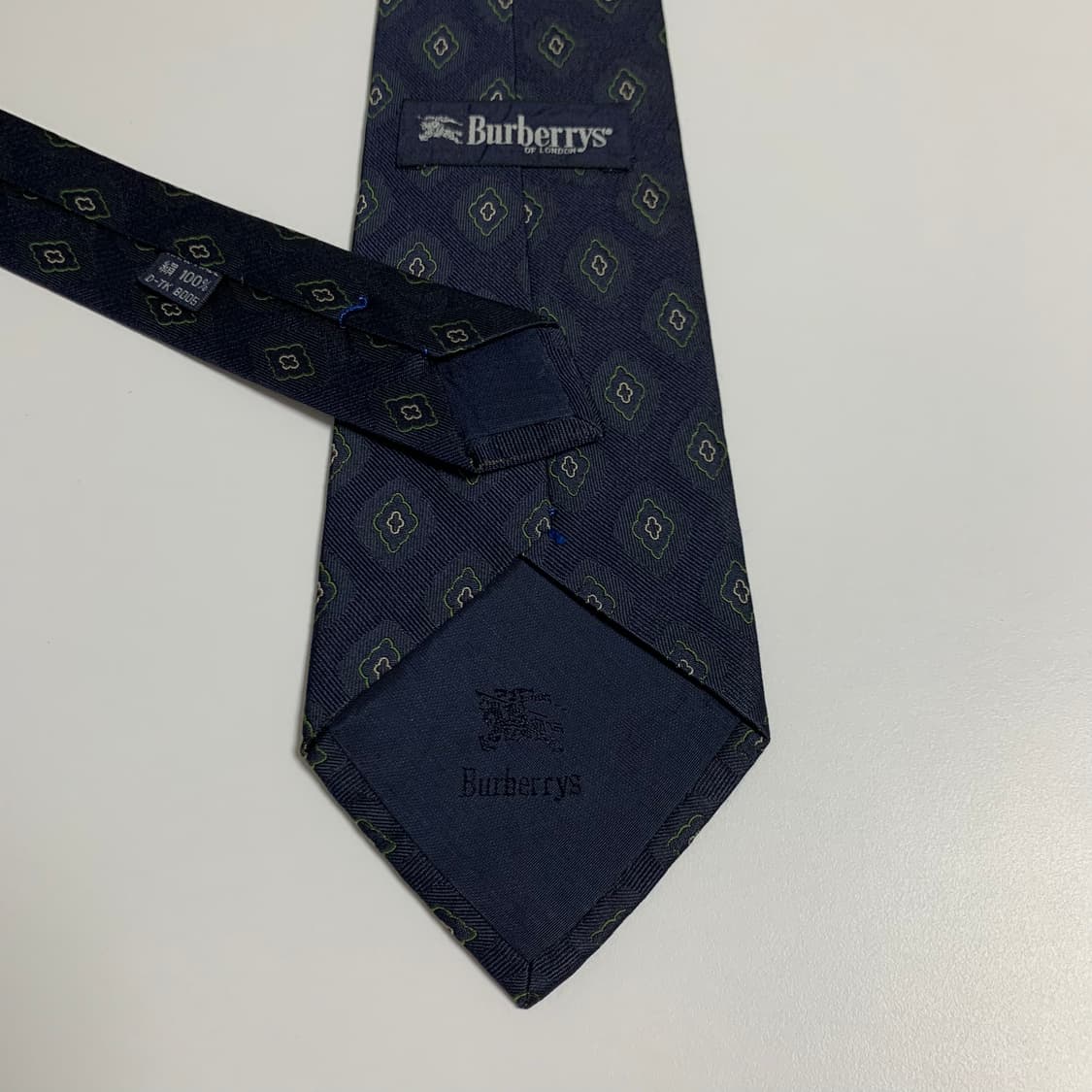 버버리(BURBERRY) 명품넥타이 100실크 기하학적패턴 A+등급 상품이미지6