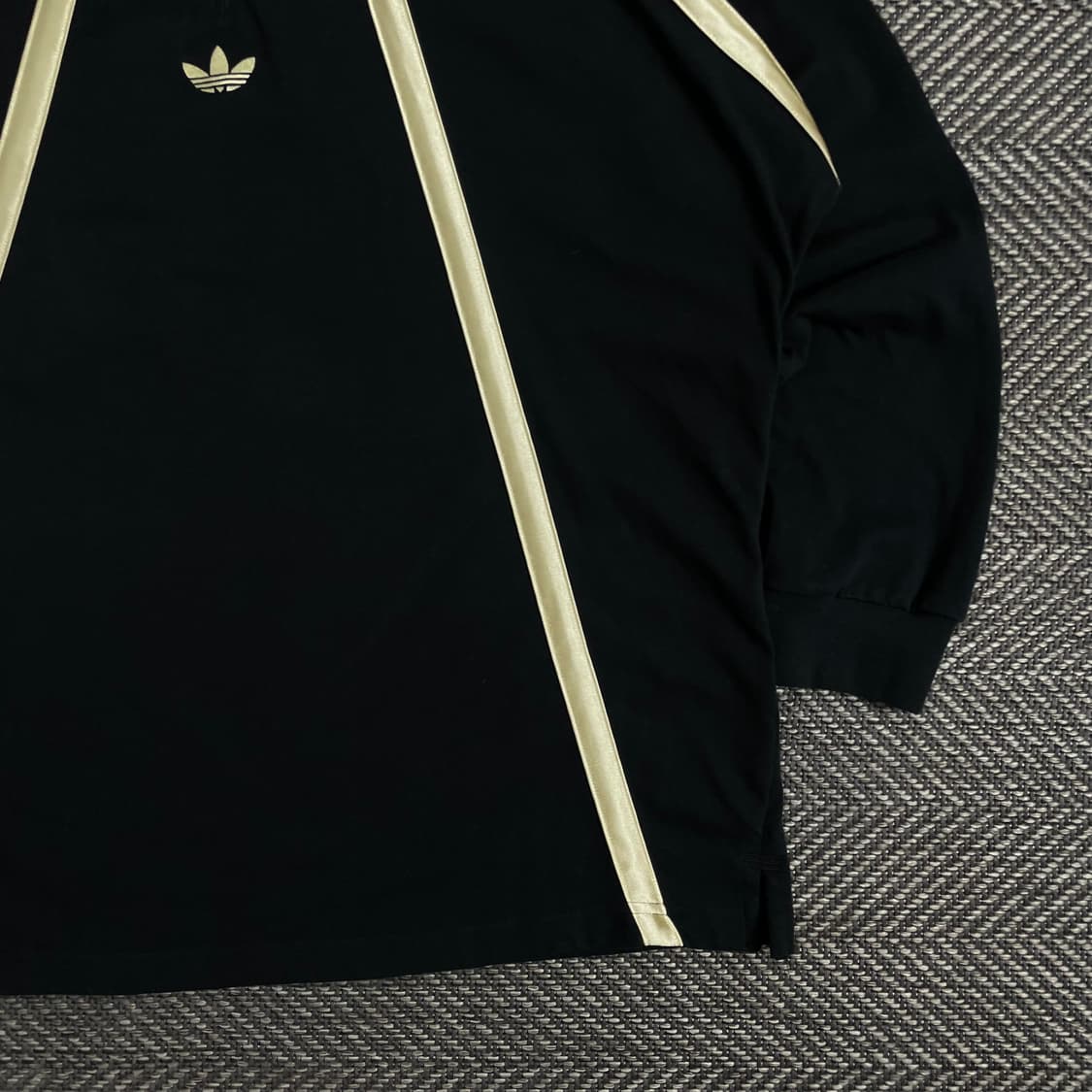 아디다스 센터로고 라이닝 디테일 트레이닝 트랙탑o 3139 상품이미지2
