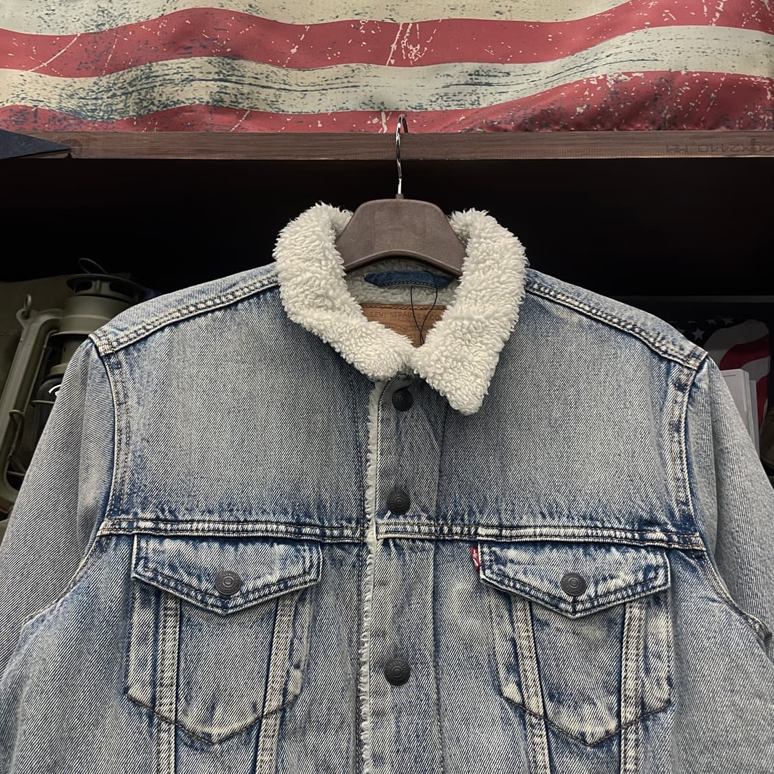 리바이스 타입 3 쉐르파 연청 데님 트러커 자켓 상품이미지3