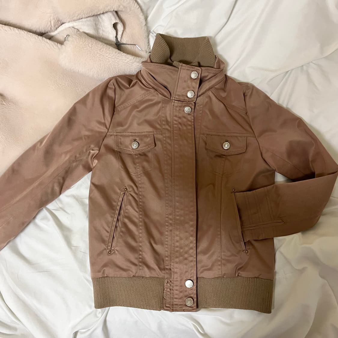 세실맥비 갸루깔 베이지 자켓 상품이미지4