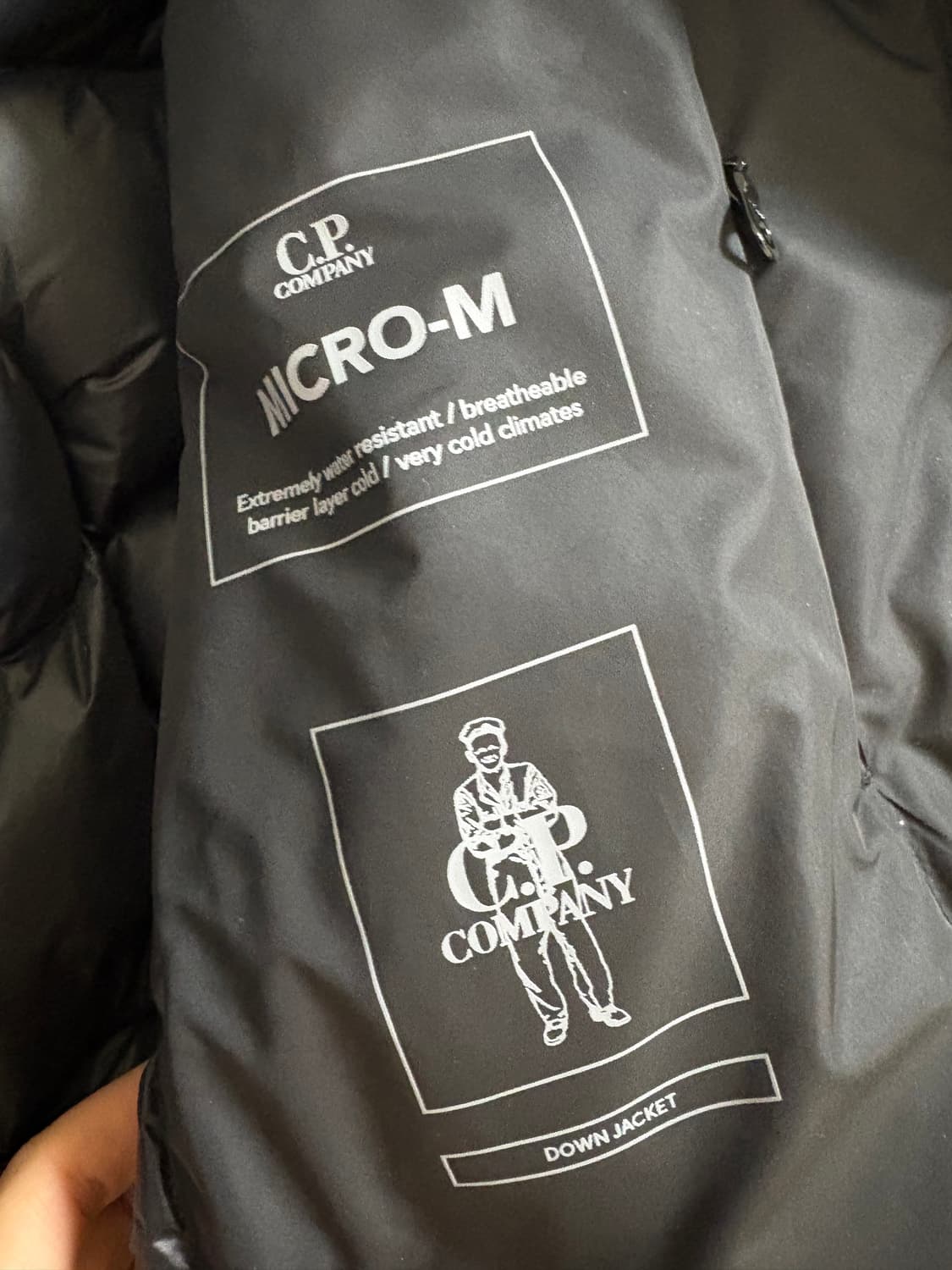 CP컴퍼니 마이크로 M 다운패딩 95 상품이미지2