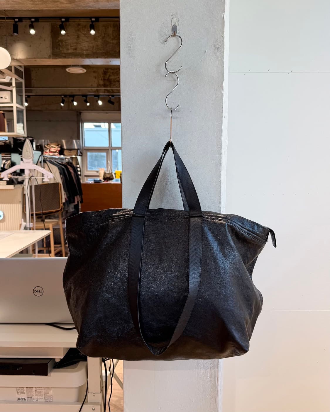 발렌시아가 블랙 캐리 쇼퍼 토트백  상품이미지5