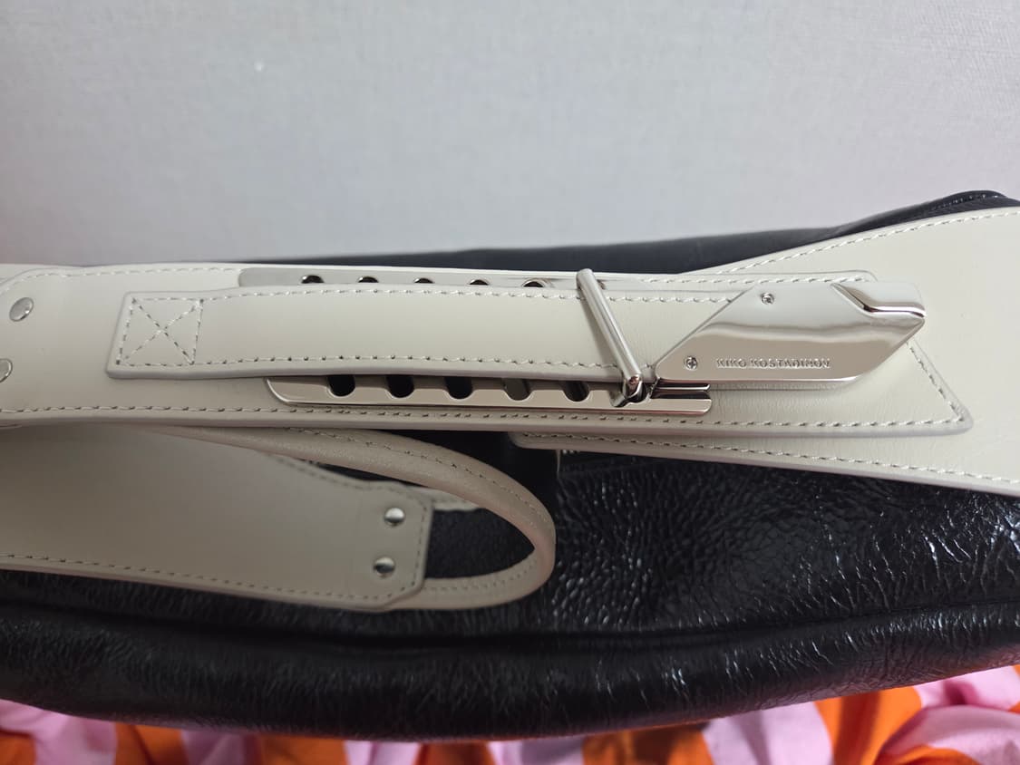 키코 코스타디노브 deltum 레더백 상품이미지3