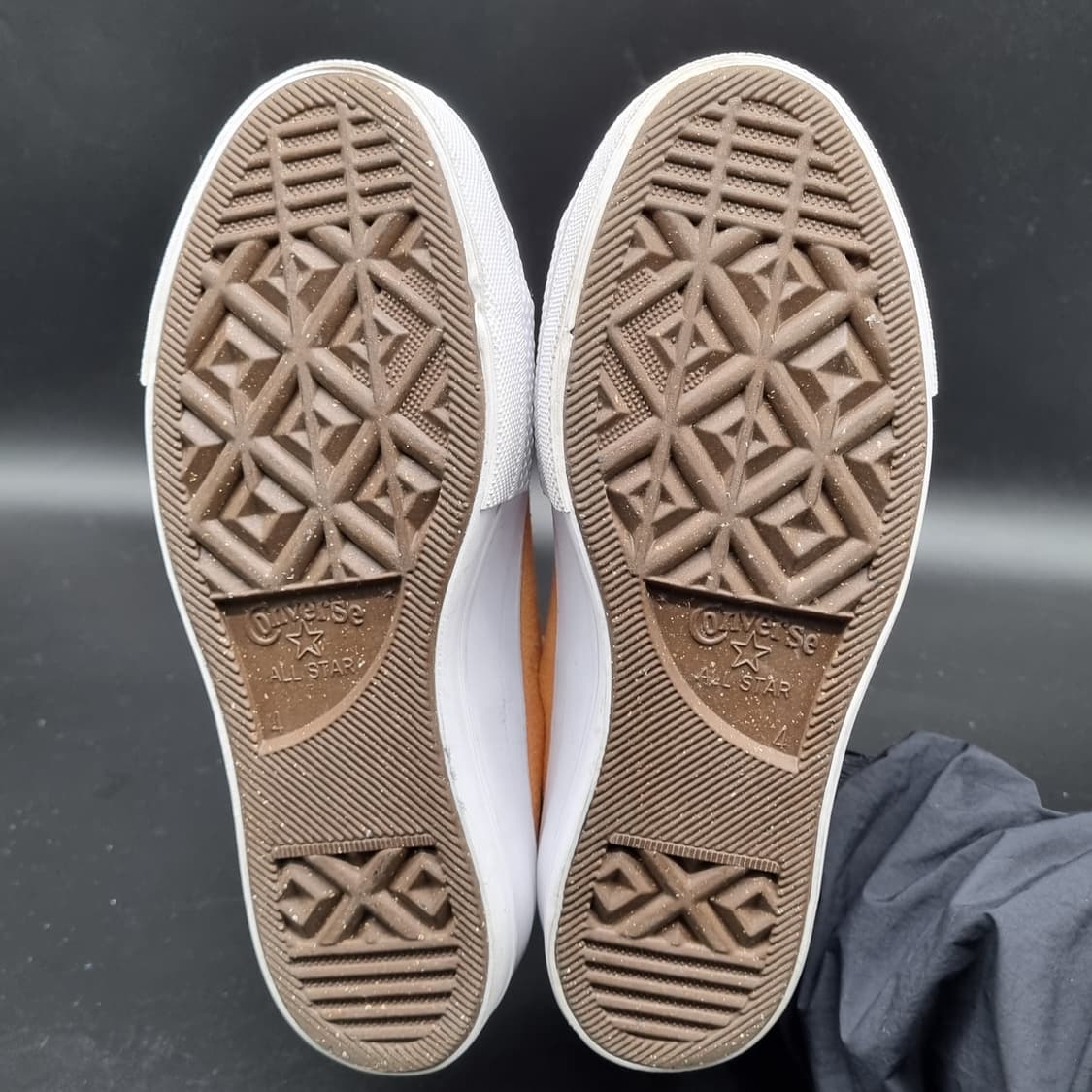 컨버스 올스타리프트 여성스니커즈230 상품이미지3