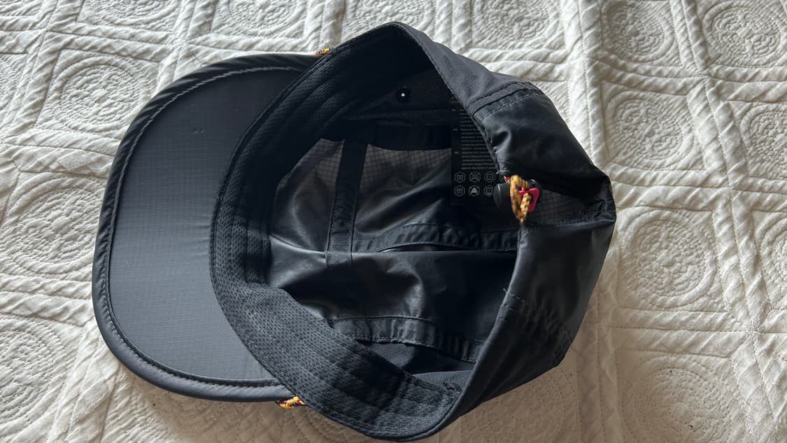 클라터뮤젠 루나파이브 패널 캡 레이븐 상품이미지3