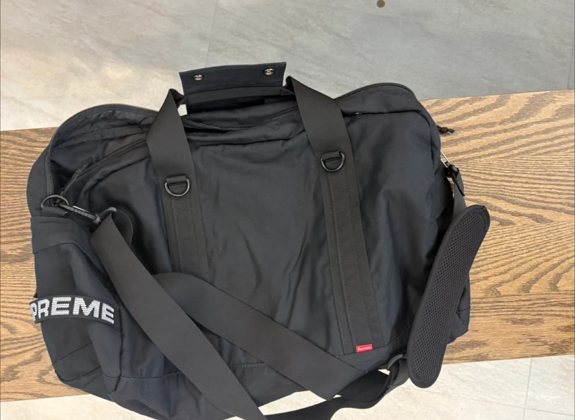 슈프림 필드 더플백 블랙 상품이미지2