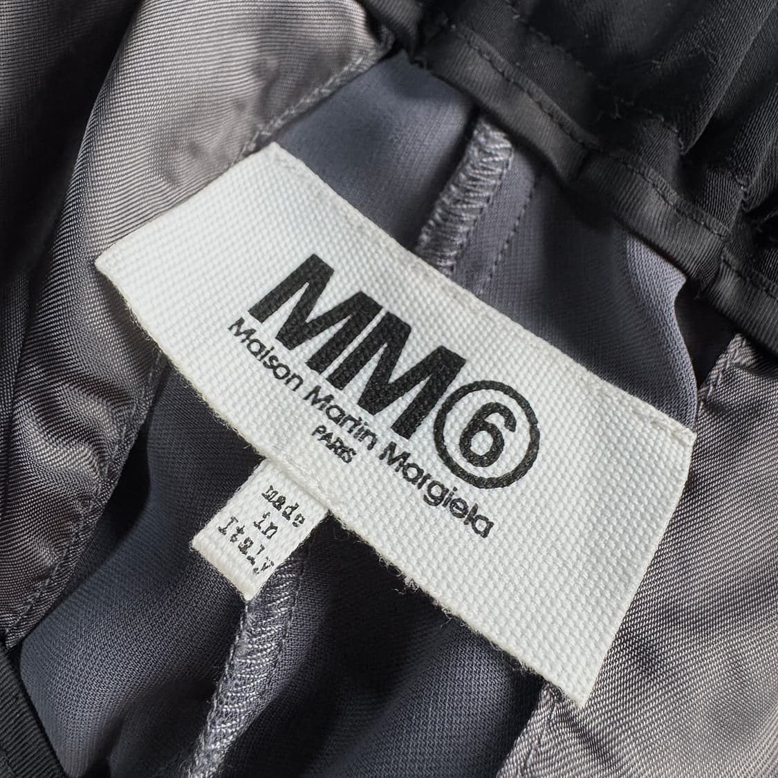 MM6 메종 마르지엘라 슬릿 헴 밴딩 슬랙스 상품이미지2