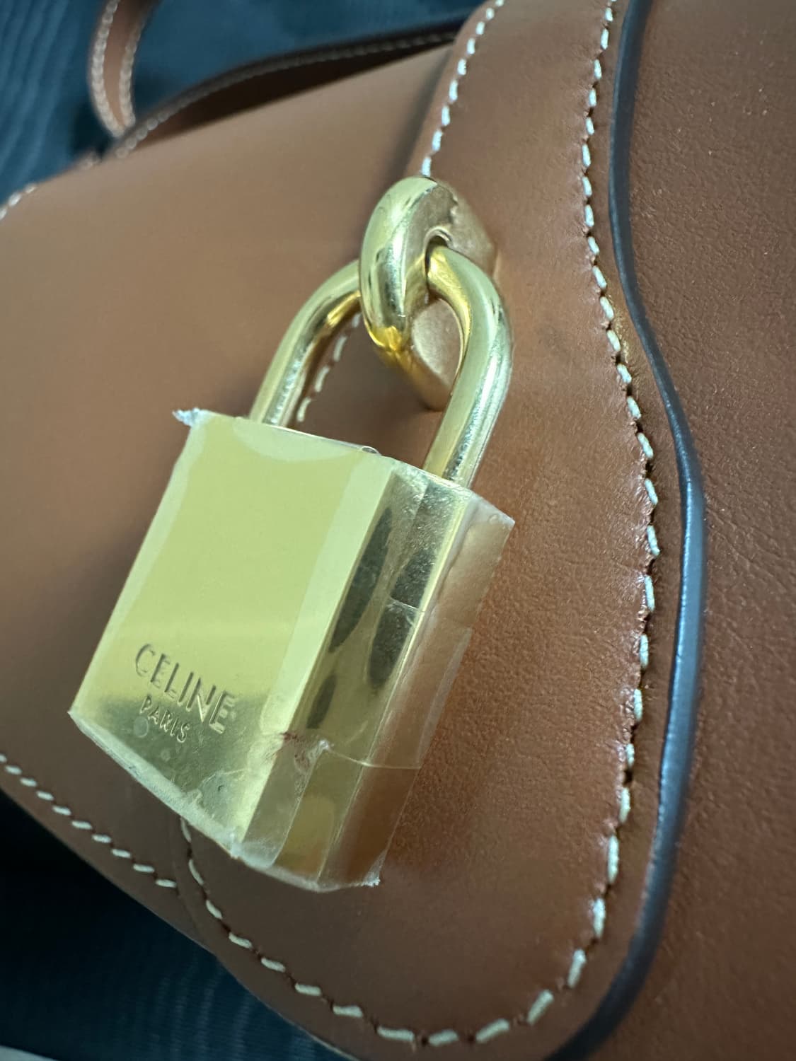 셀린느 타부 클러치 백 탄 풀셋 상품이미지6