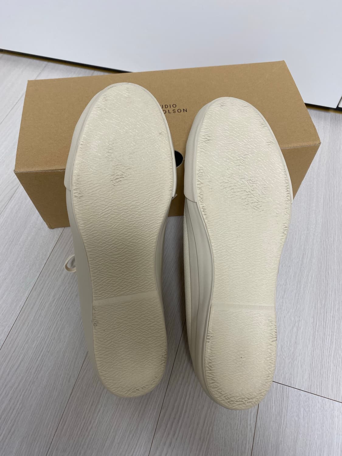 스튜디오 니콜슨 문스타 메리노 스니커즈 크림 280 상품이미지4