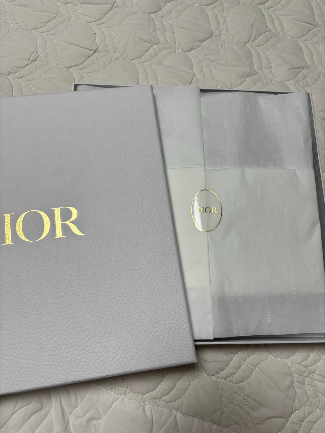 쟈디올 티셔츠 상품이미지5