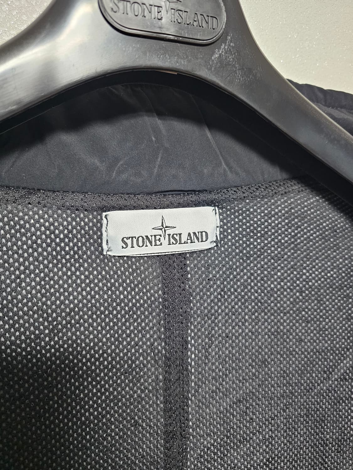 스톤아일랜드 스킨터치 나일론 자켓 상품이미지4