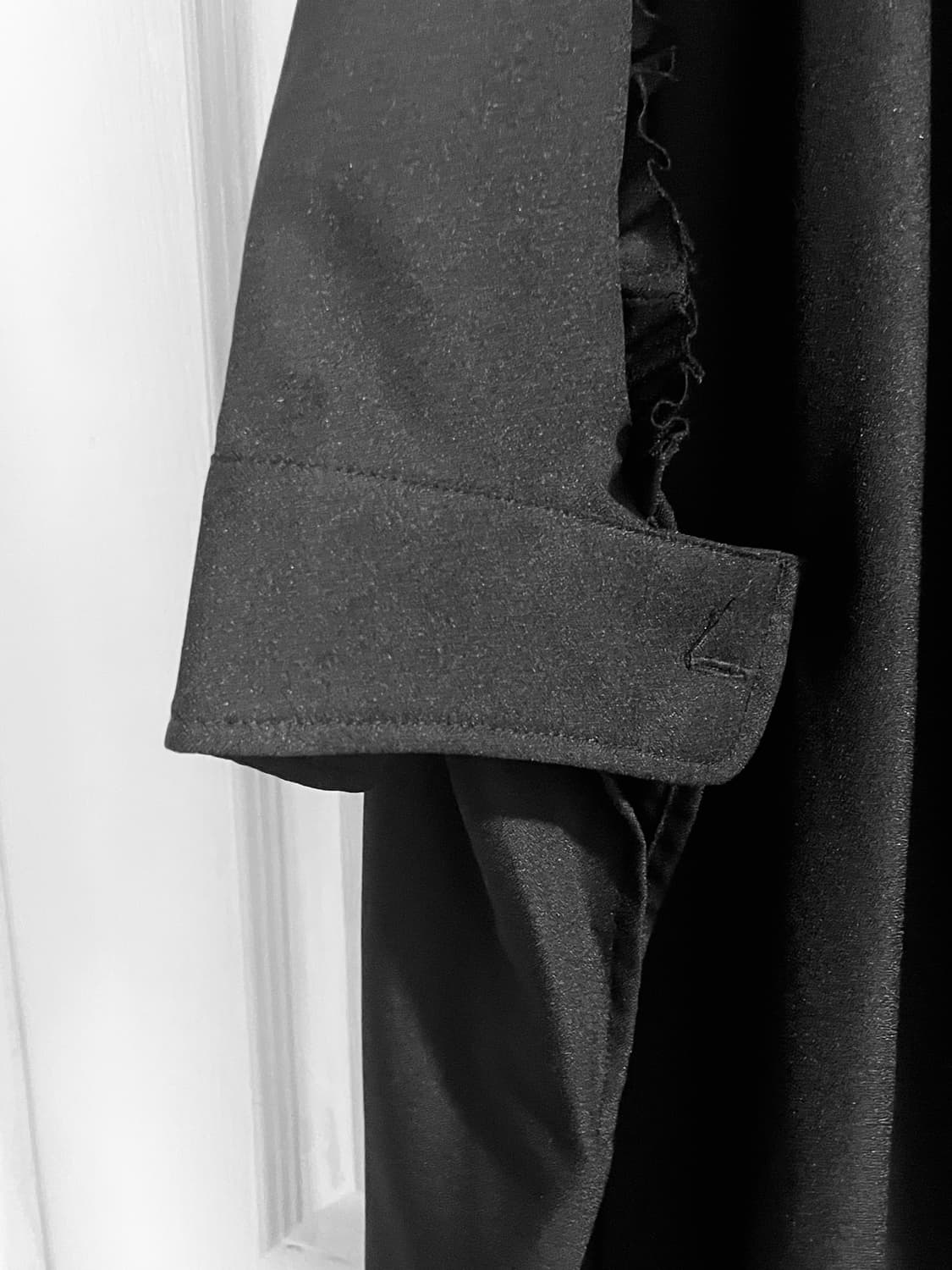 Not conventional 드레이프 롱셔츠 상품이미지2