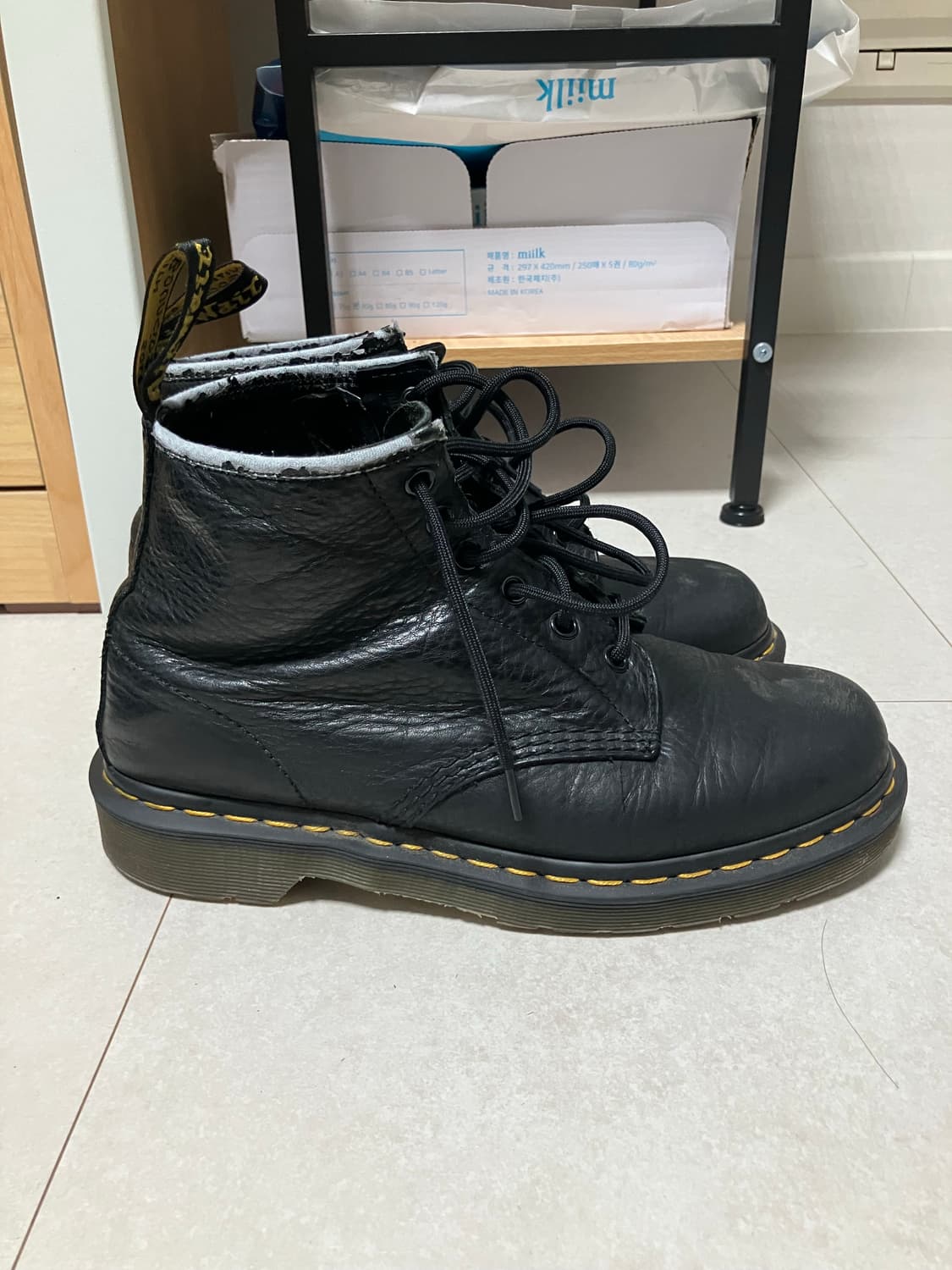 닥터마틴 101 6홀 부츠 워커 260 us8 상품이미지4