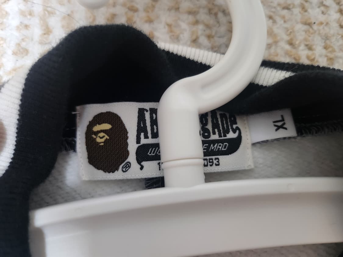 (희귀) 베이프 시티 카모 바시티 자켓 상품이미지3