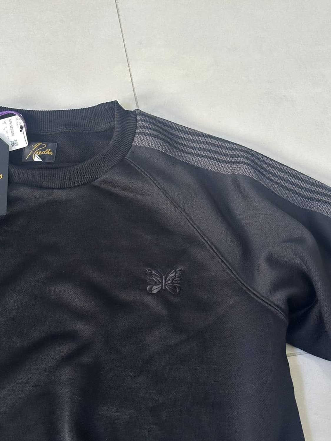 TRACK CREWNECK 트랙 크루넥 상품이미지3