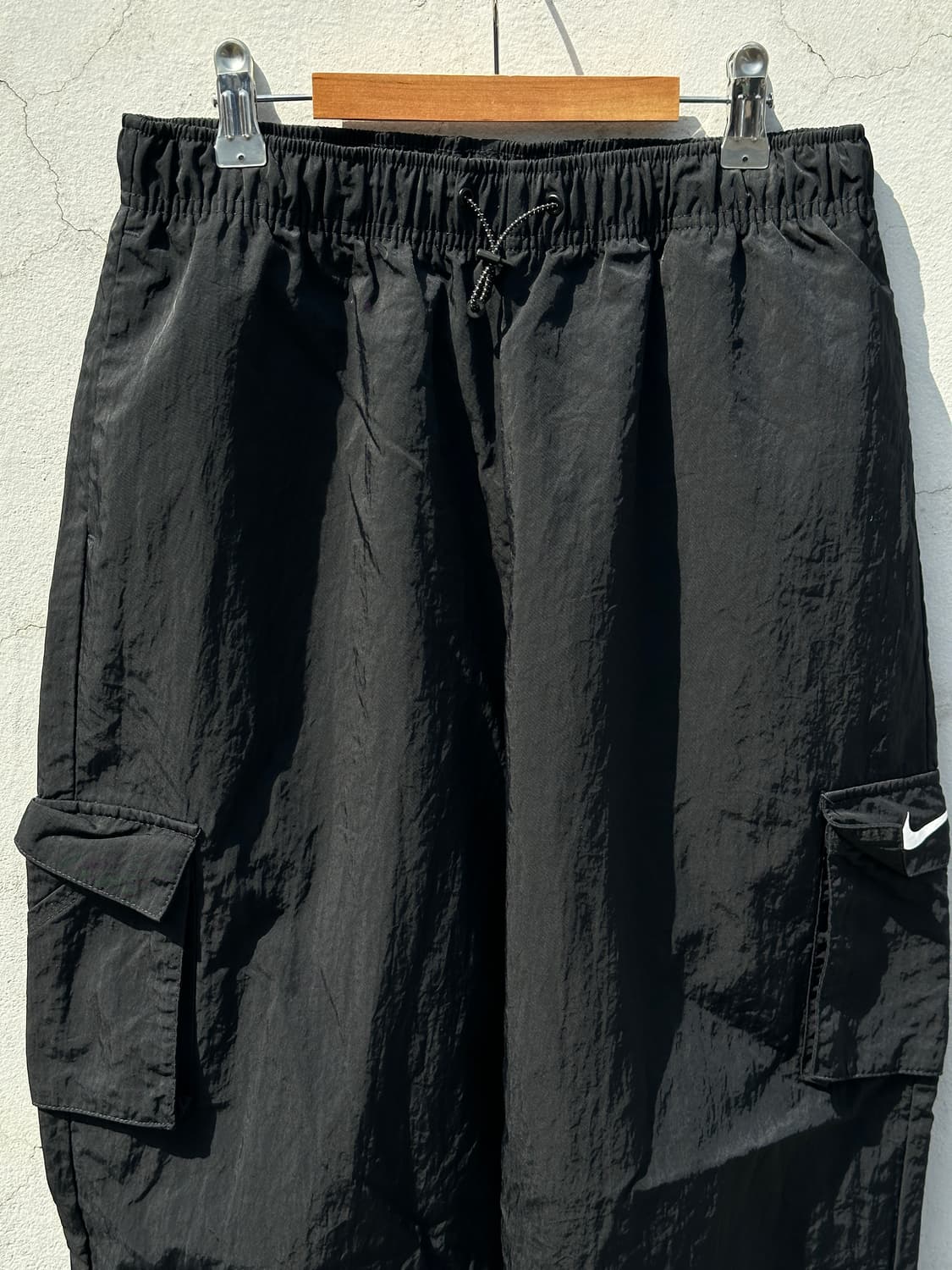 [S] 나이키 여성 카고 블랙 트레이닝 팬츠 상품이미지2