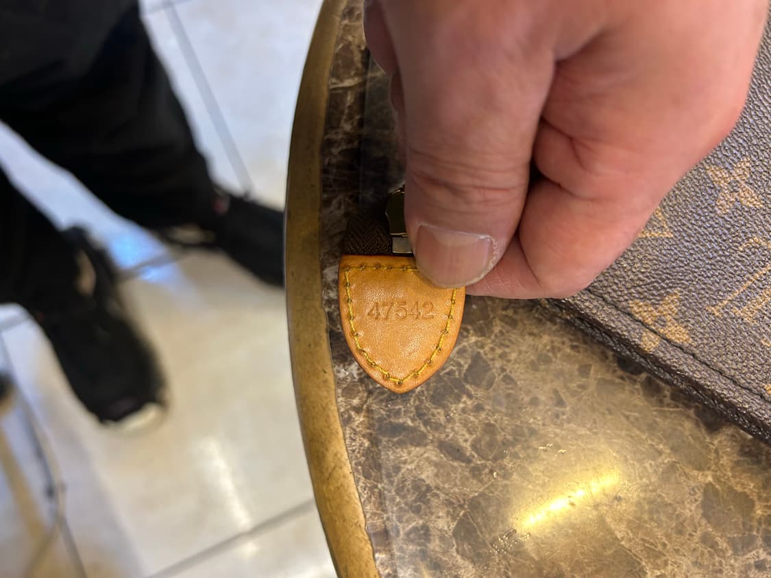 정품 루이비통 빈티지 클러치 팝니다 상품이미지7