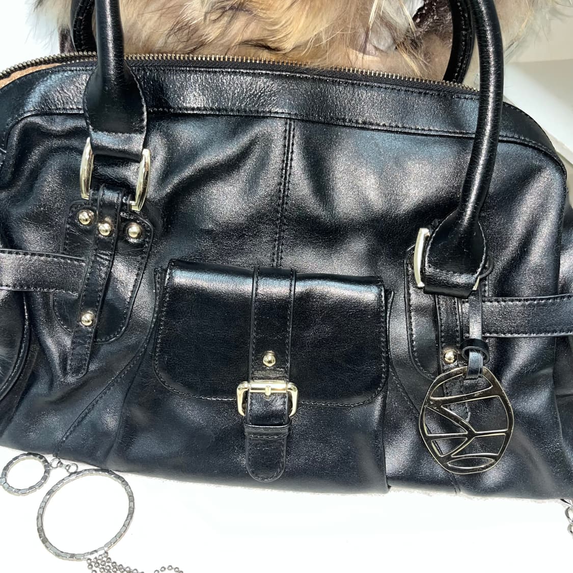 빈티지 버클 블랙 숄더백 상품이미지2