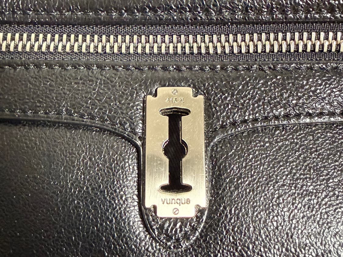 분크 토크 캐빈크루 숄더 미디움 블랙 상품이미지2