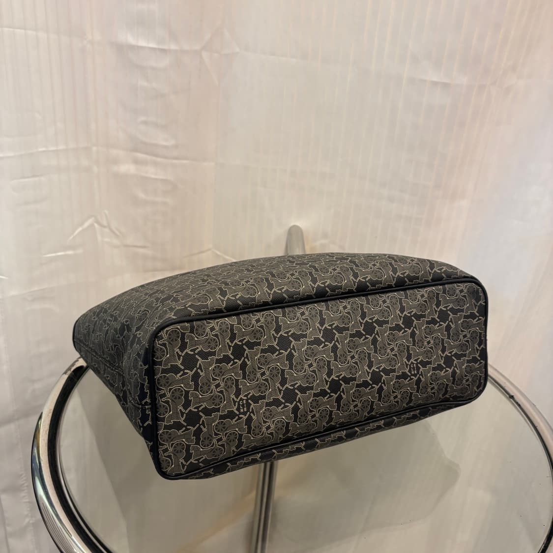 정품 셀린느 마차 쇼퍼백 네이비     상품이미지6