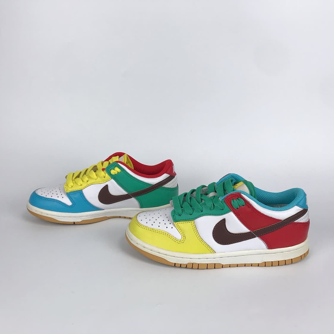 나이키 덩크 로우 SE 프리 99 GS 스니커즈 신발 여성230(225) 상품이미지4