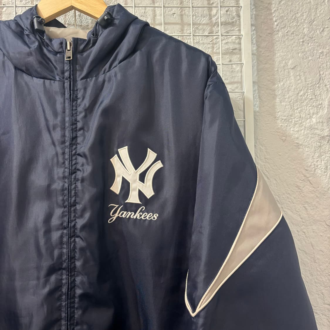 제뉴인 머천다이즈 뉴욕 양키스 후드 자켓 XL 상품이미지5