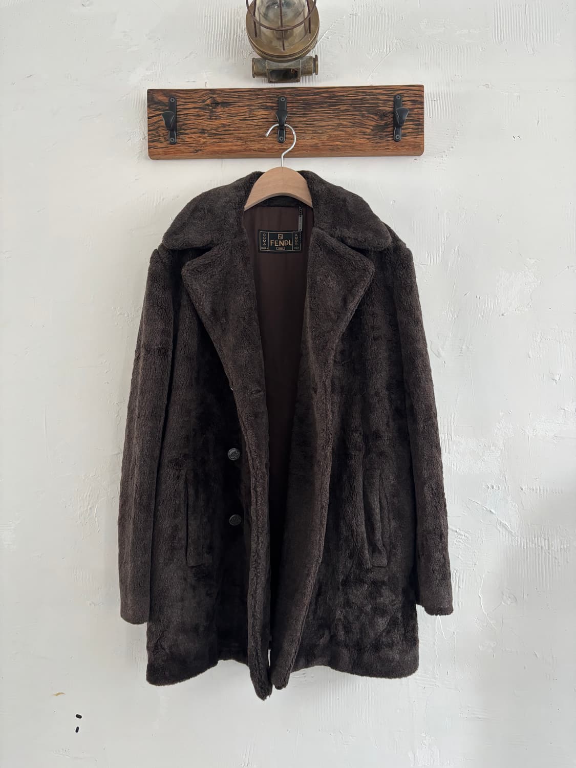 FENDI 펜디 페이크퍼 딥브라운 더블 코트 상품이미지4