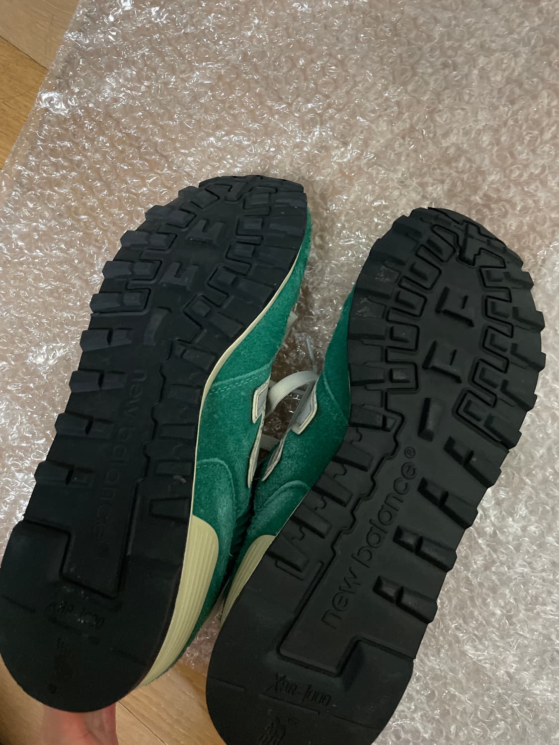 뉴발란스 x 에메레온도르 1300 보타니컬 그린 상품이미지4