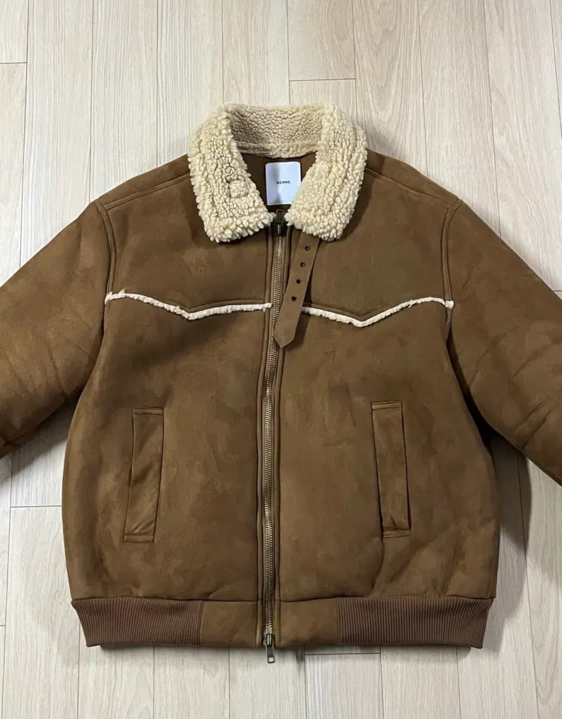 기틀 셀린 웨스턴 스웨이드 무스탕 상품이미지2