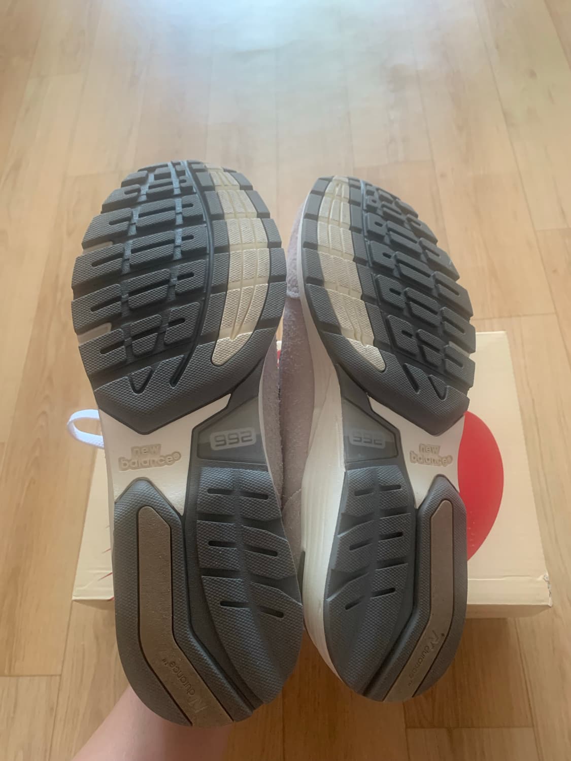 [265] 뉴발란스 992 메이드 인 USA 문락 머쉬룸 상품이미지2