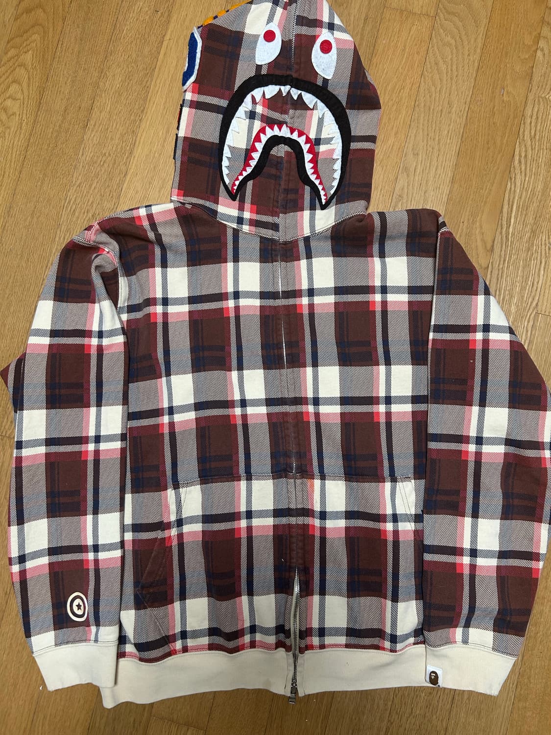 베이프 체크 샤크 후드집업L 쿨거시 네고가능 상품이미지1