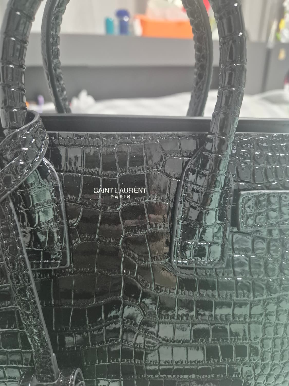 생로랑 삭드쥬르 나노 크로크다일 상품이미지1