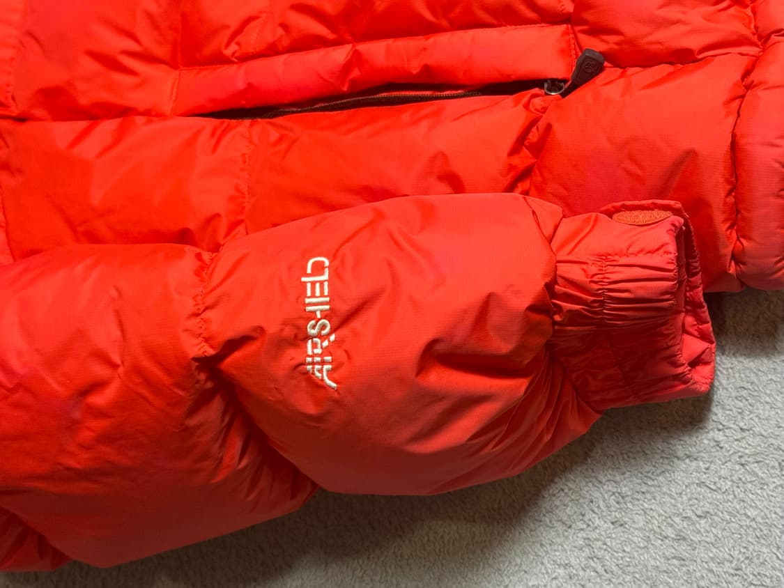 XXL110 마운틴하드웨어 에어쉴드 Breezy Freezy헤비다운패딩 상품이미지6