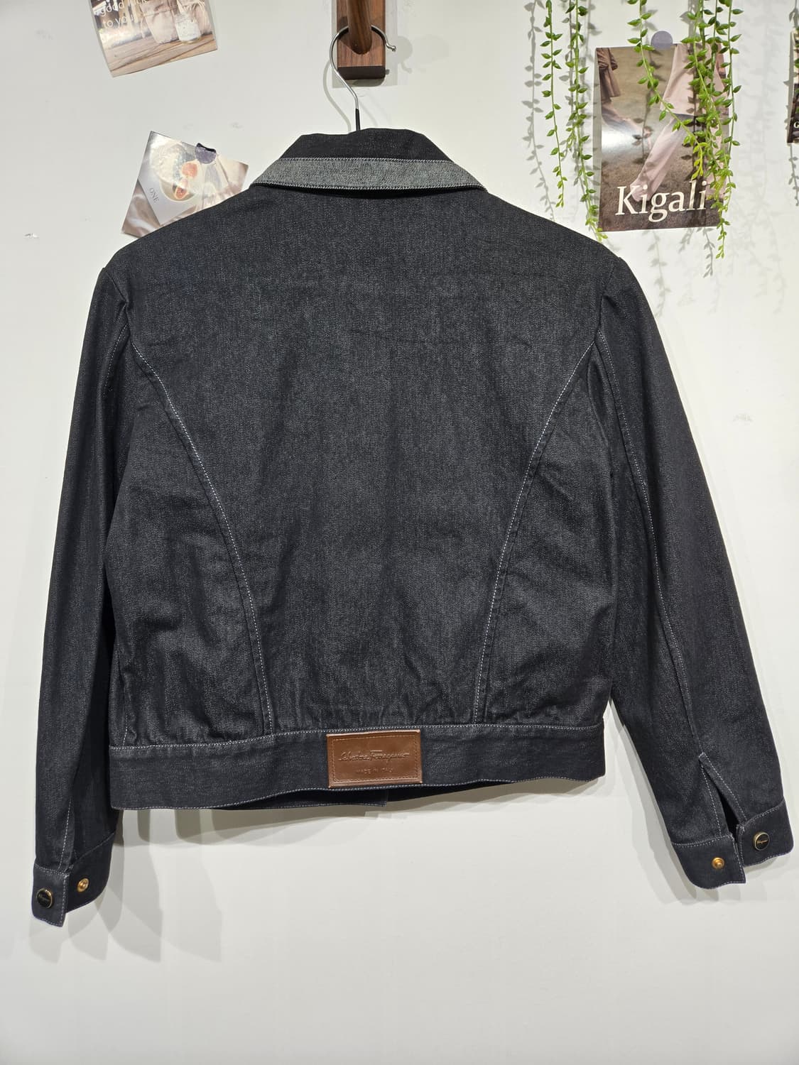 페라가모 블랙 데님 숏 자켓 상품이미지2