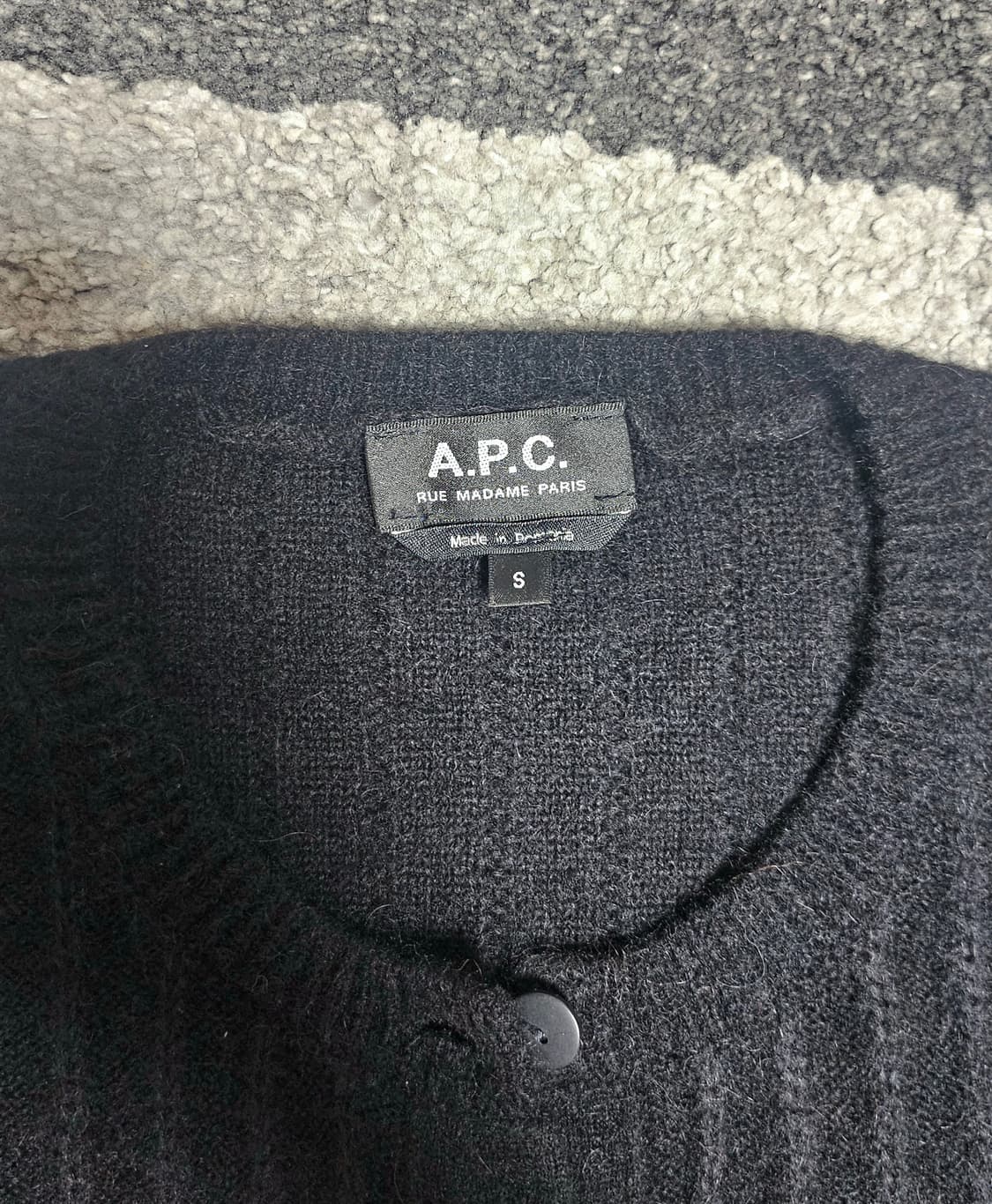 A.P.C. 블랙 니트 가디건 알파카 혼방 상품이미지3