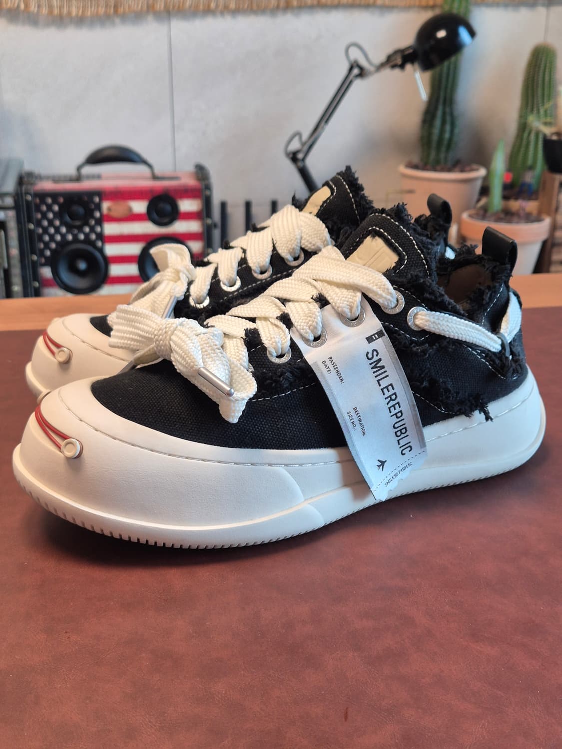 실착용1회 250(41) 스마일리퍼블릭 블랙 화이트 검흰 상품이미지2