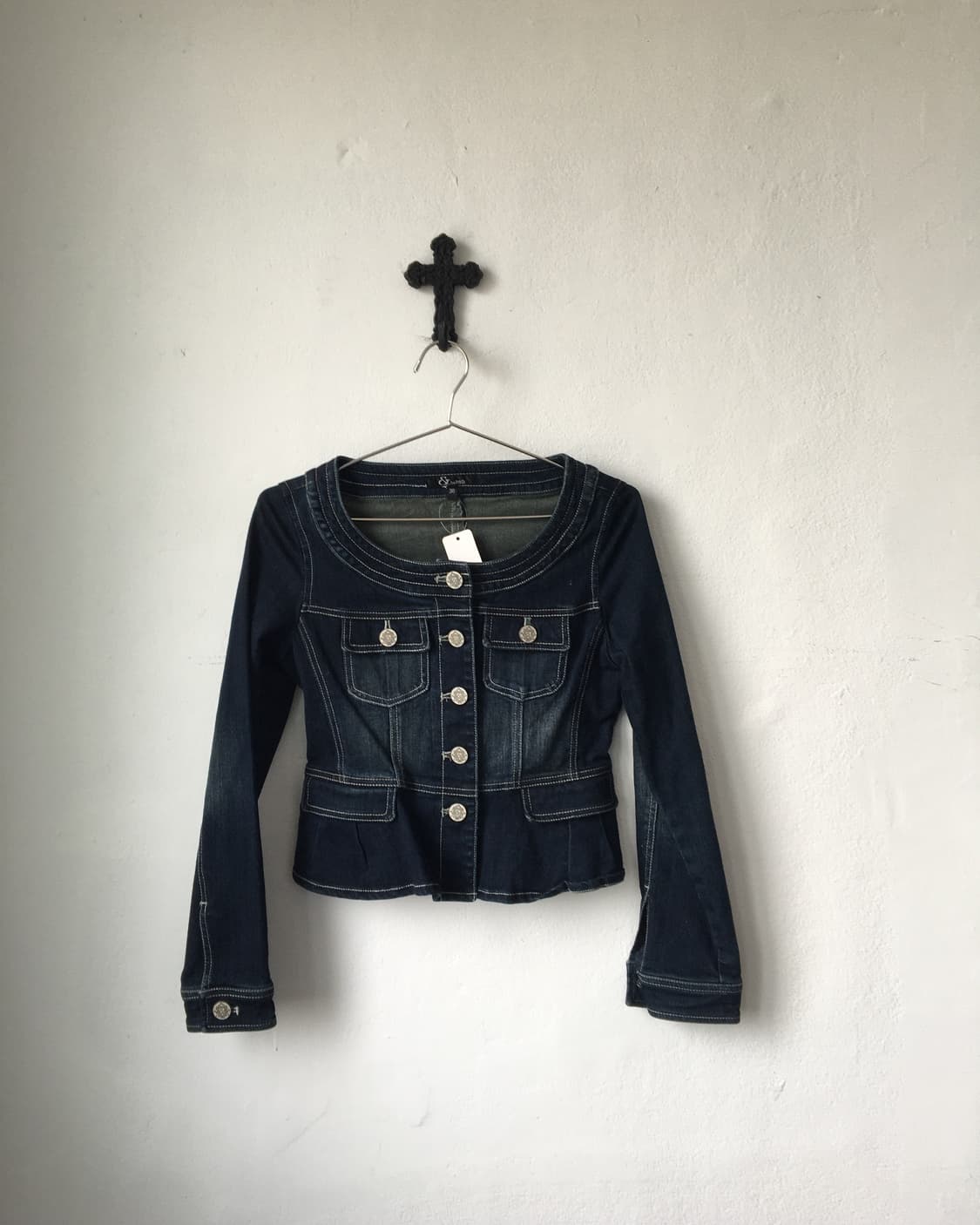 Line detail Denim jacket 상품이미지2
