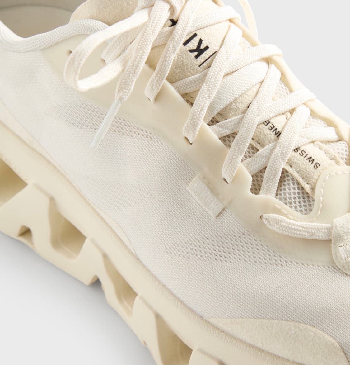 온 러닝 x 키스 K-테크 1 토푸 280 상품이미지9