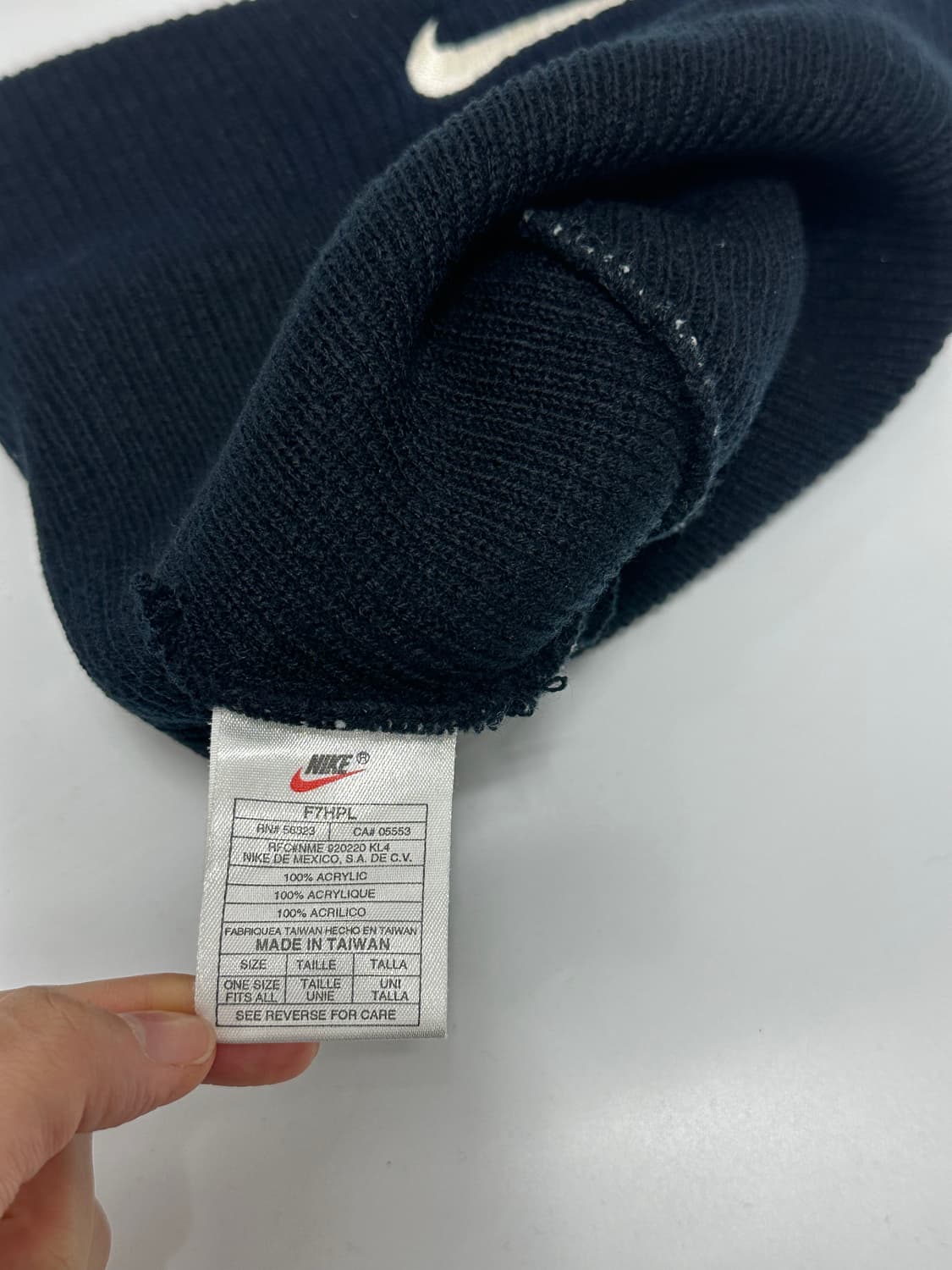 나이키 90s 스우시 방울 비니 상품이미지7