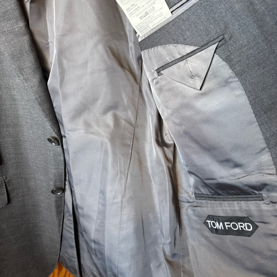 톰포드 스펜서(Fit S) 3피스 수트 판매 합니다 상품이미지5
