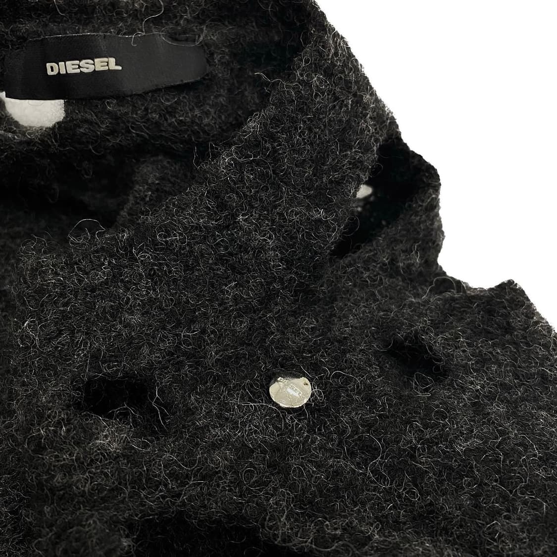 디젤 펀칭 디테일 그런지 니트 스웨터 상품이미지8